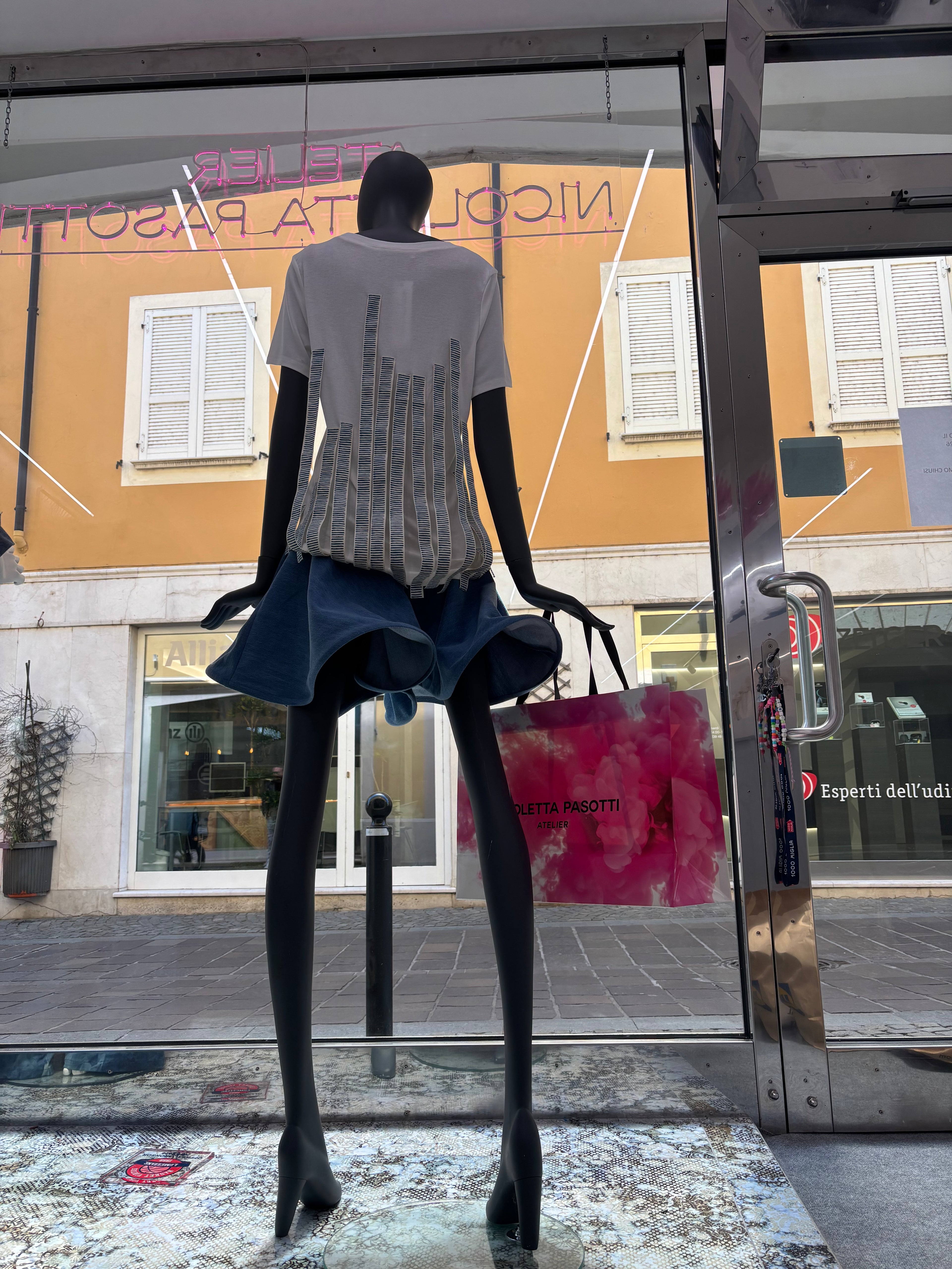 SELEZIONE DI ALCUNI LOOK DELLA CAPSULE SS26