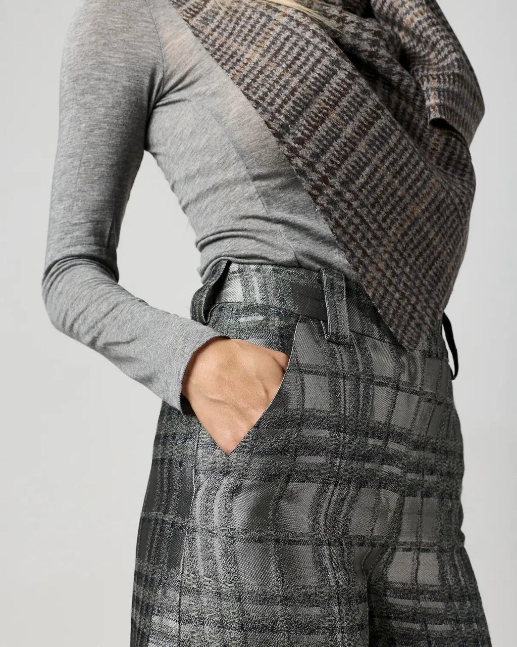 Pantalone Palazzo "Serio ma non per molto"