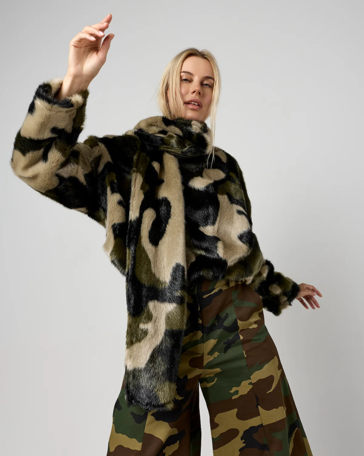 Pantalone Palazzo Militare